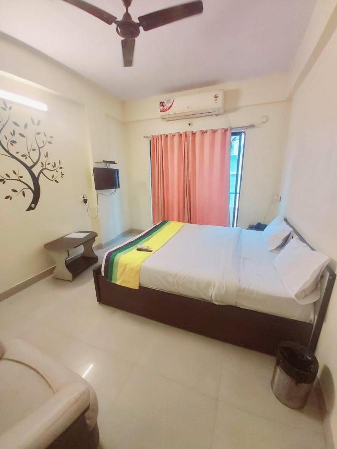 Coronet Luxurious Apartment *