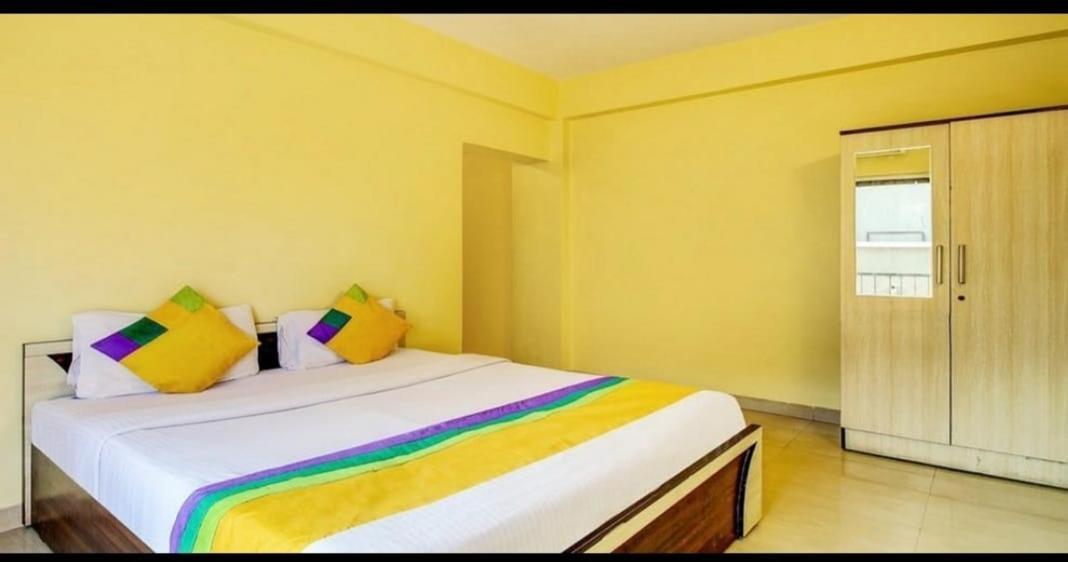 Coronet Luxurious * Pune